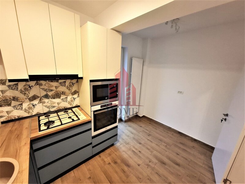 Oltenitei, Paraul Rece, 3 cam., 77 mp, dec., mutare rapida, et.1, parcare.